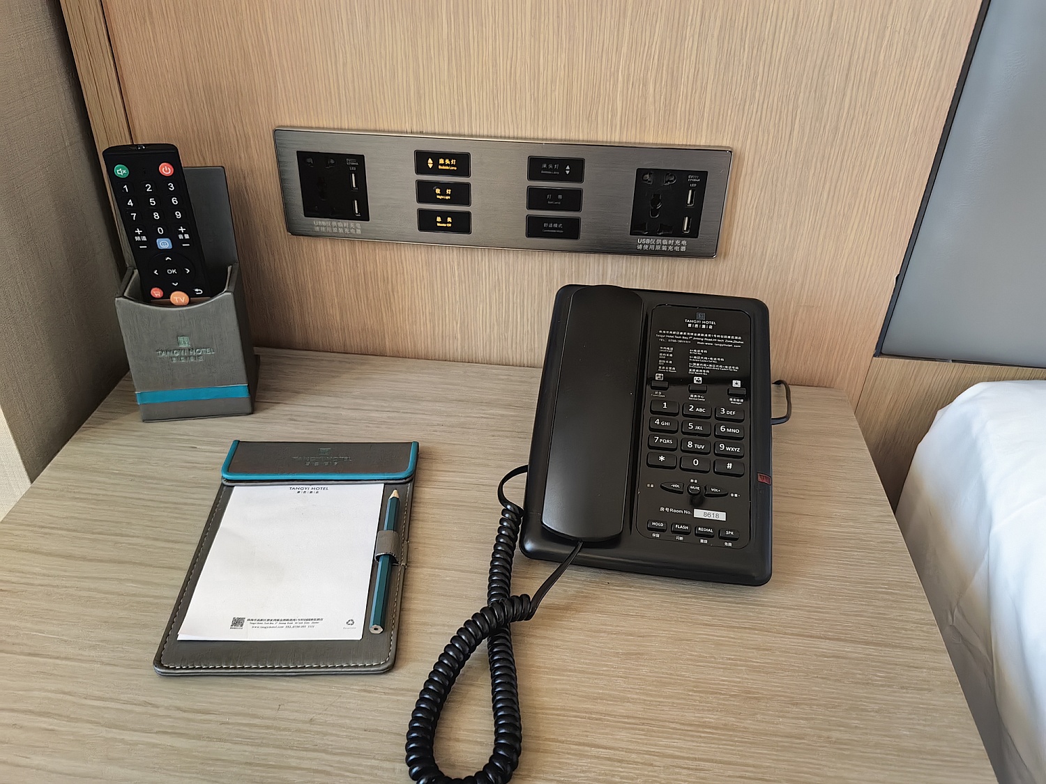 Идеальный отель на KNX